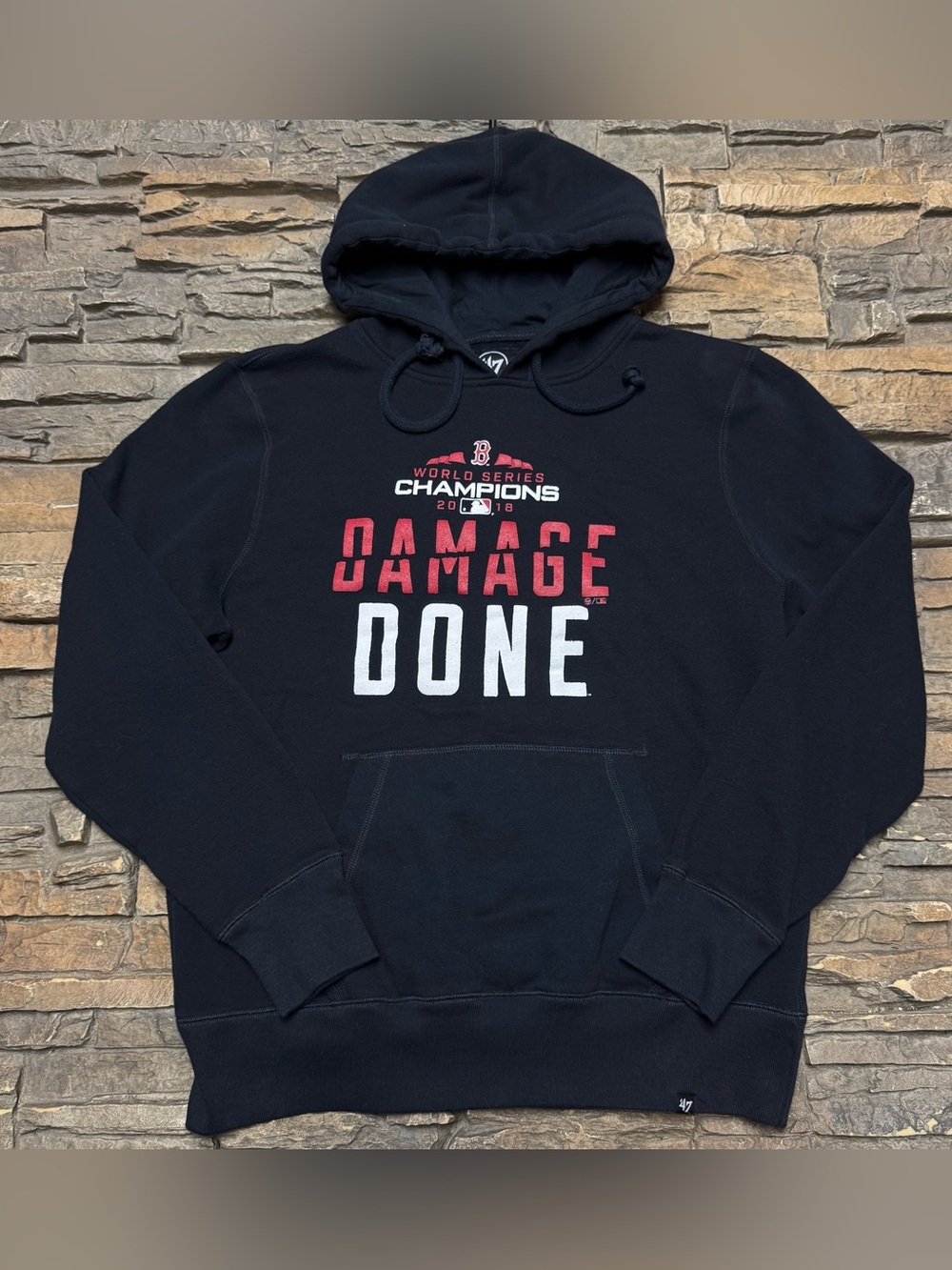 Boston Red Sox Hoodie Sweatshirt Mens Large 2018 World Series Champions Pullover